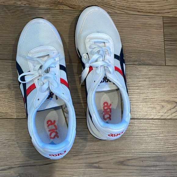 ASICS red, white & blue sneaker - Picture 7 of 8